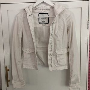 Abercrombie white jean jacket with hood